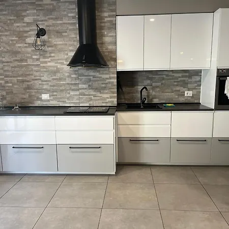 Fc Gold Διαμέρισμα Σαν Ρέμο